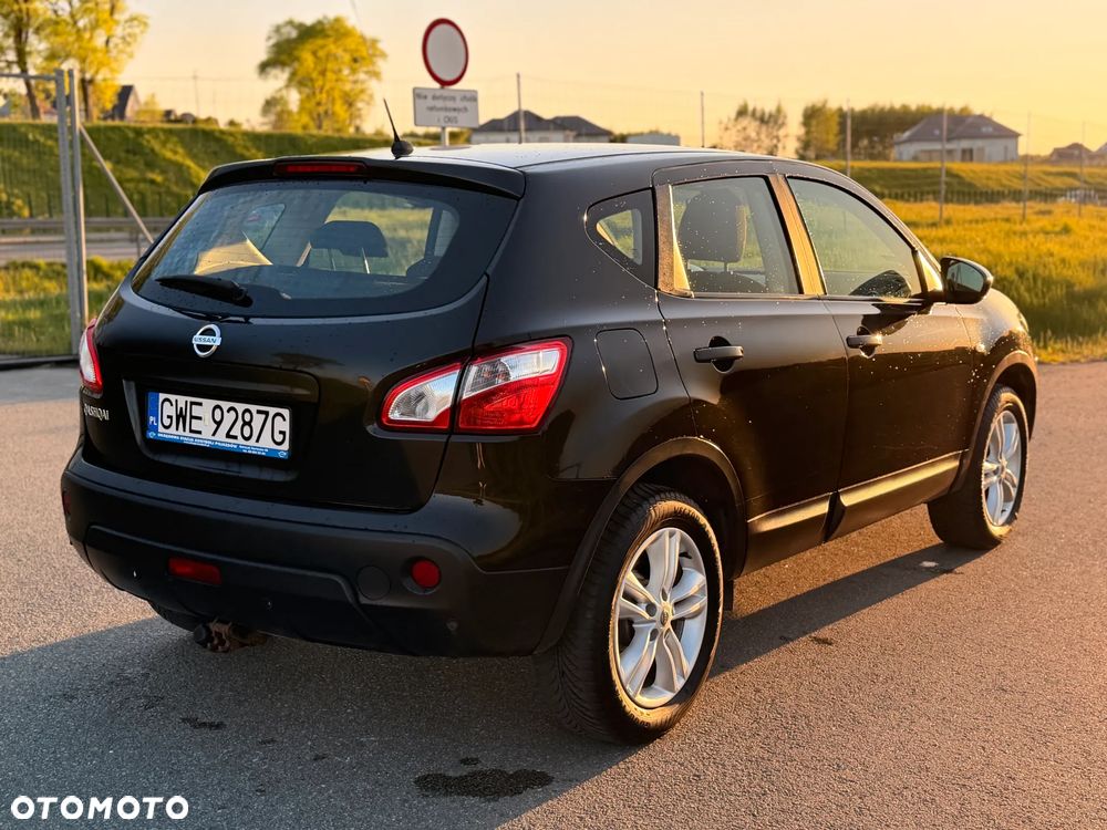 Nissan Qashqai 1.6 visia - 4