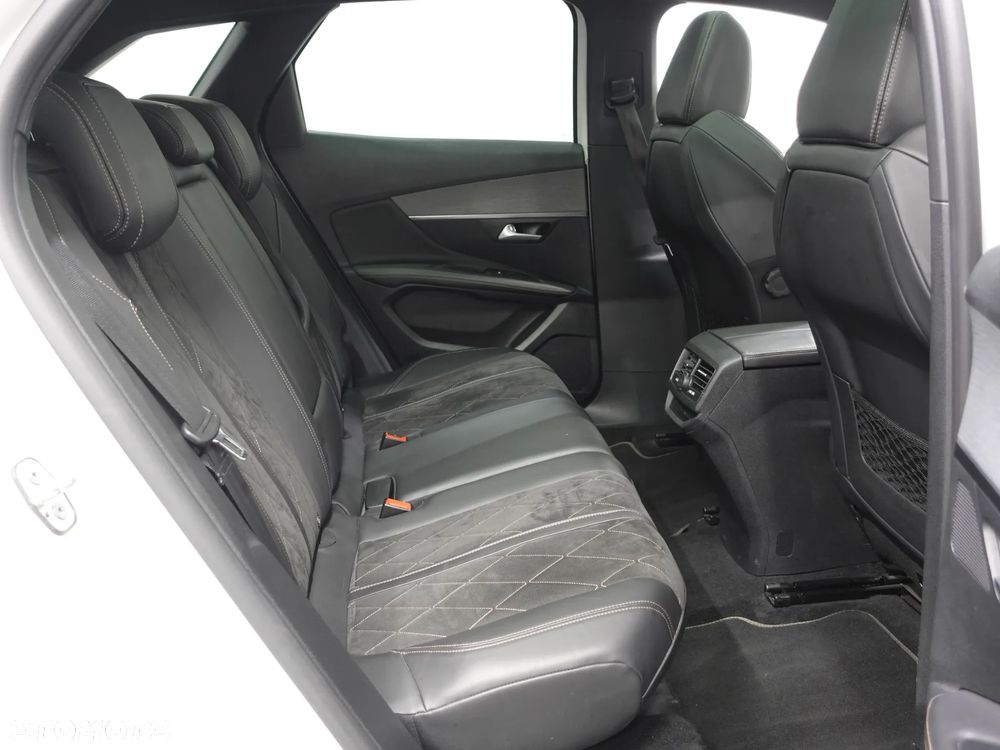 Peugeot 3008 - 25