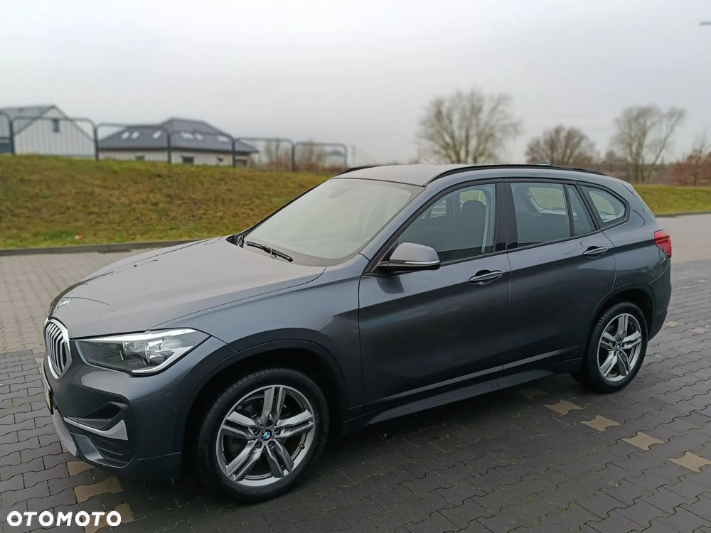 BMW X1 sDrive18i GPF Sport Line - 7