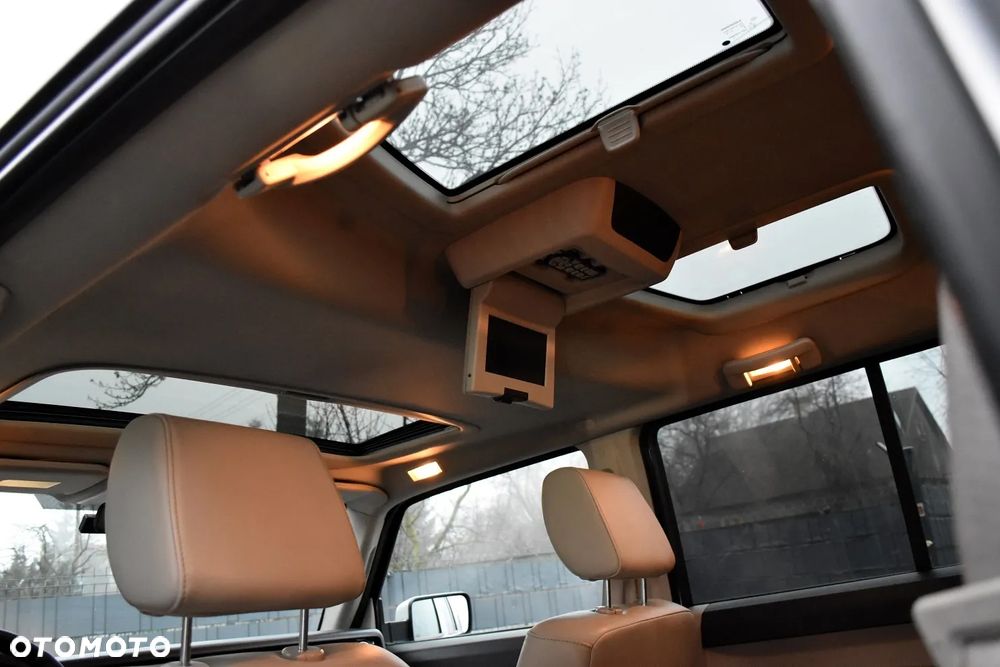 Jeep Commander 3.0 CRD DPF Automatik Overland - 22