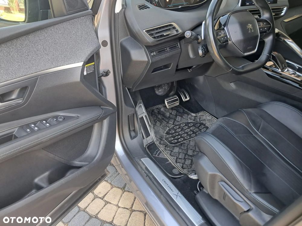 Peugeot 3008 1.2 PureTech Crossway S&S EAT6 - 29