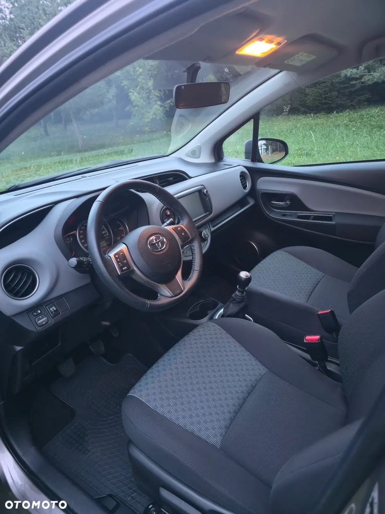 Toyota Yaris - 19