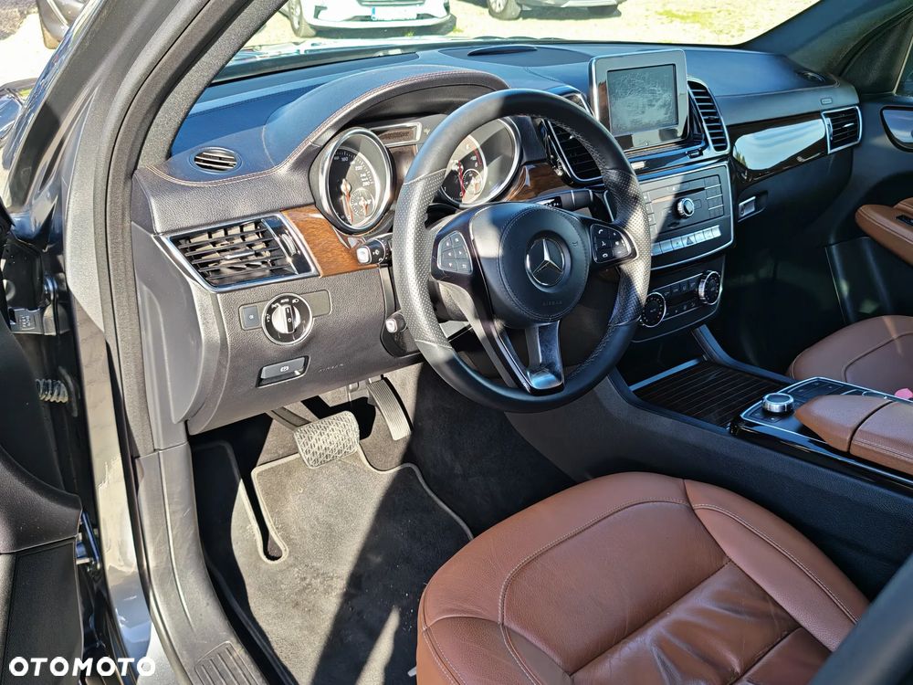 Mercedes-Benz GLS 350 d 4-Matic - 16