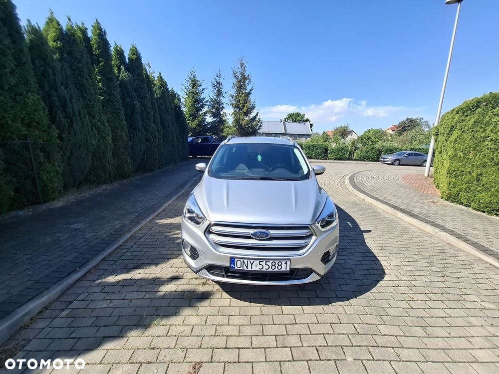 Ford Kuga 2.0 EcoBoost 4x4 Titanium - 4