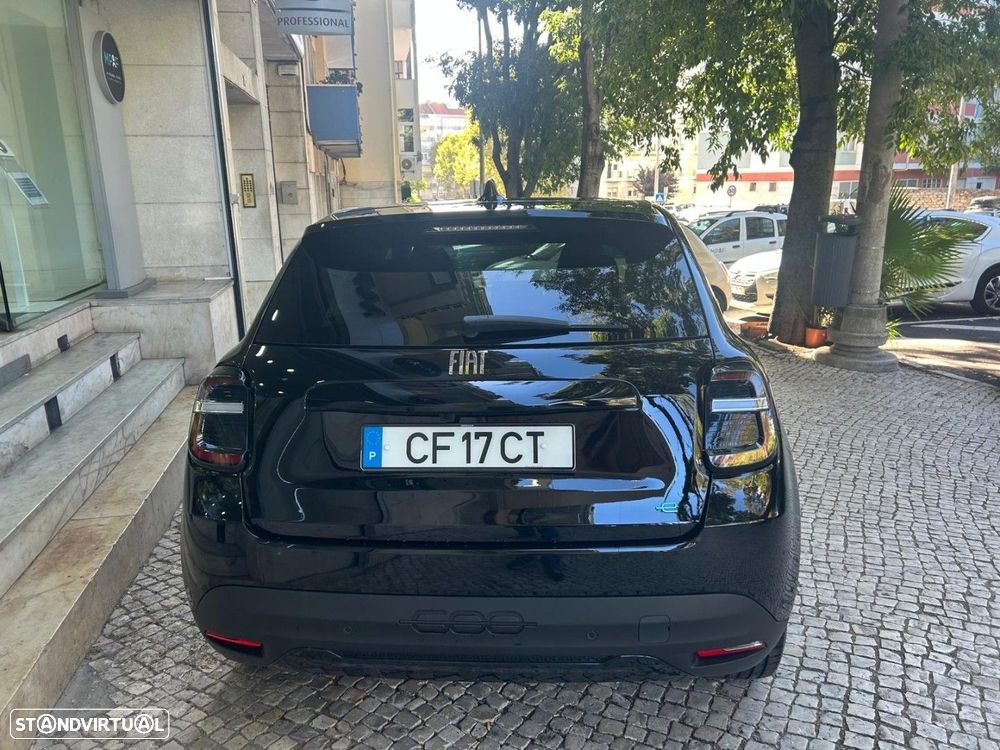 Fiat 600e 54 kWh La Prima - 6