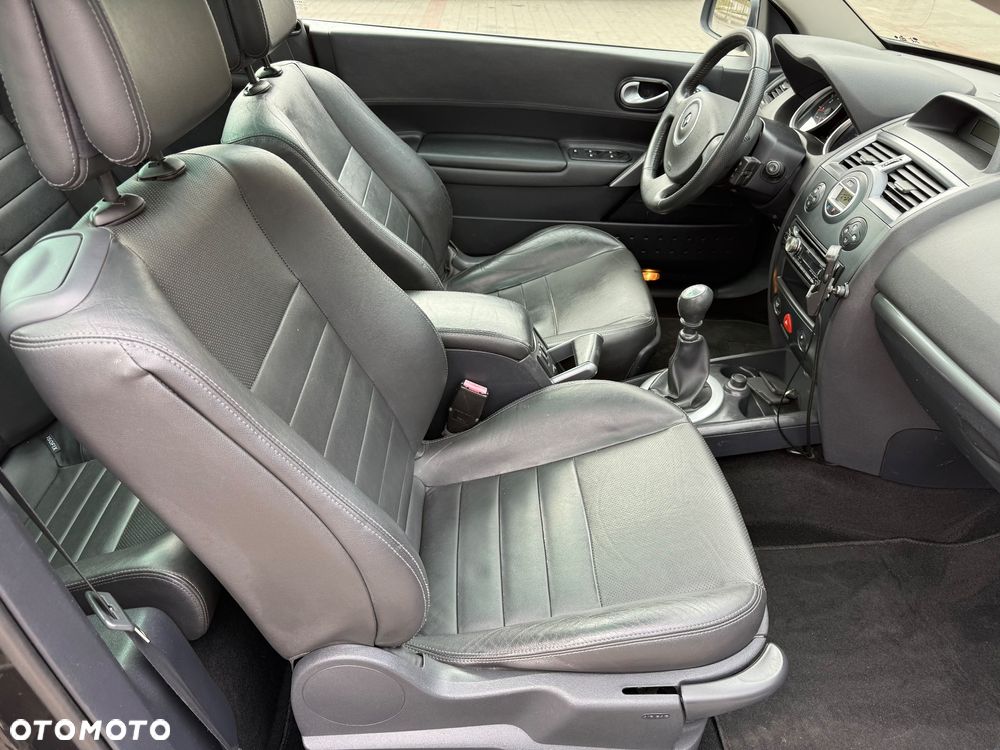 Renault Megane 2.0 Coupe-Cabriolet Luxe Privilege - 19