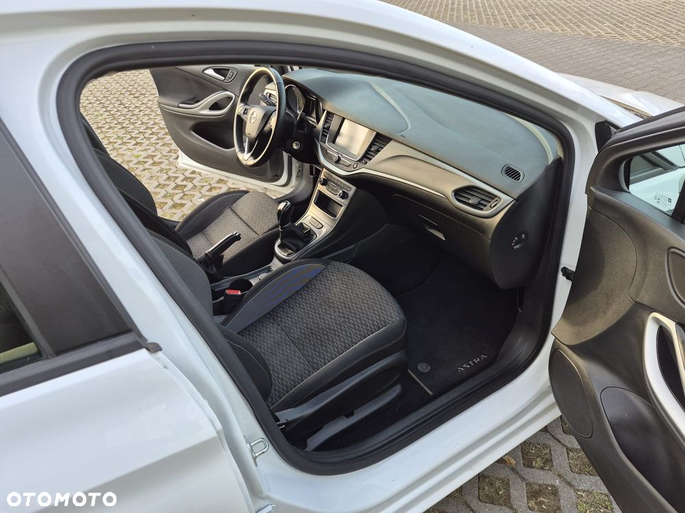 Opel Astra 1.5 D Start/Stop Business Edition - 10