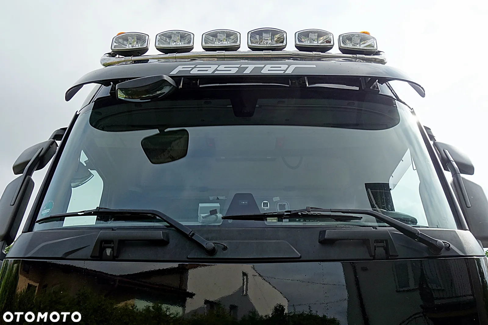 Renault GAMA T520 PUSCHER DMC 70T OŚ SKRĘTNA PODNOSZONA WYSOKA KABINA ALUFELGI KLIMA POSTOJOWA - 33