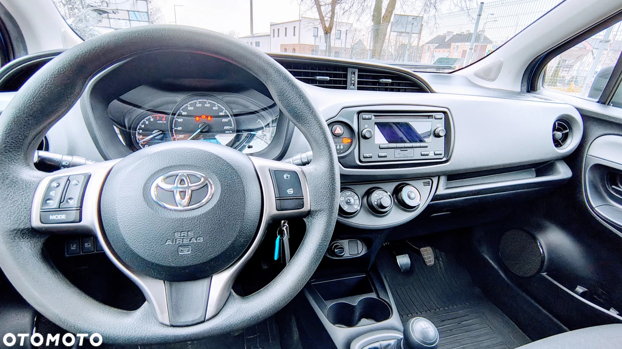 Toyota Yaris 1.0 Active - 9