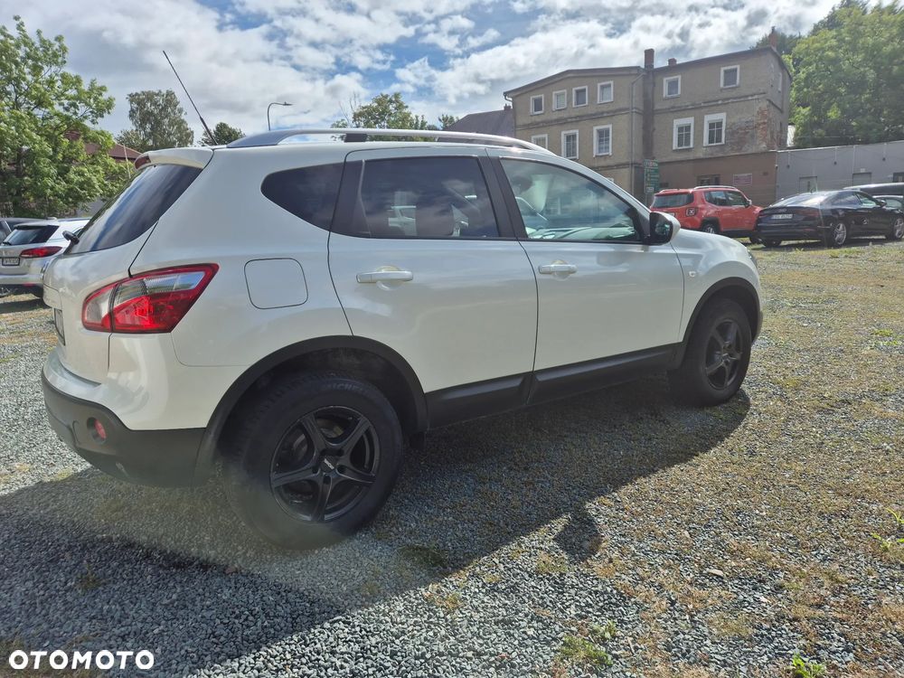Nissan Qashqai - 9