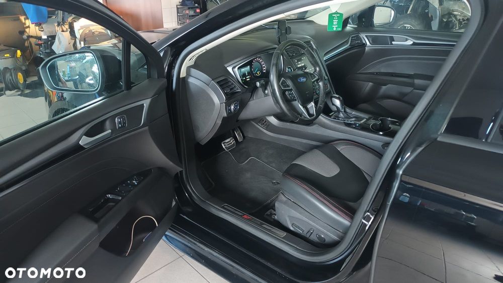 Ford Mondeo 2.0 TDCi Start-Stopp PowerShift-Aut ST-Line - 12