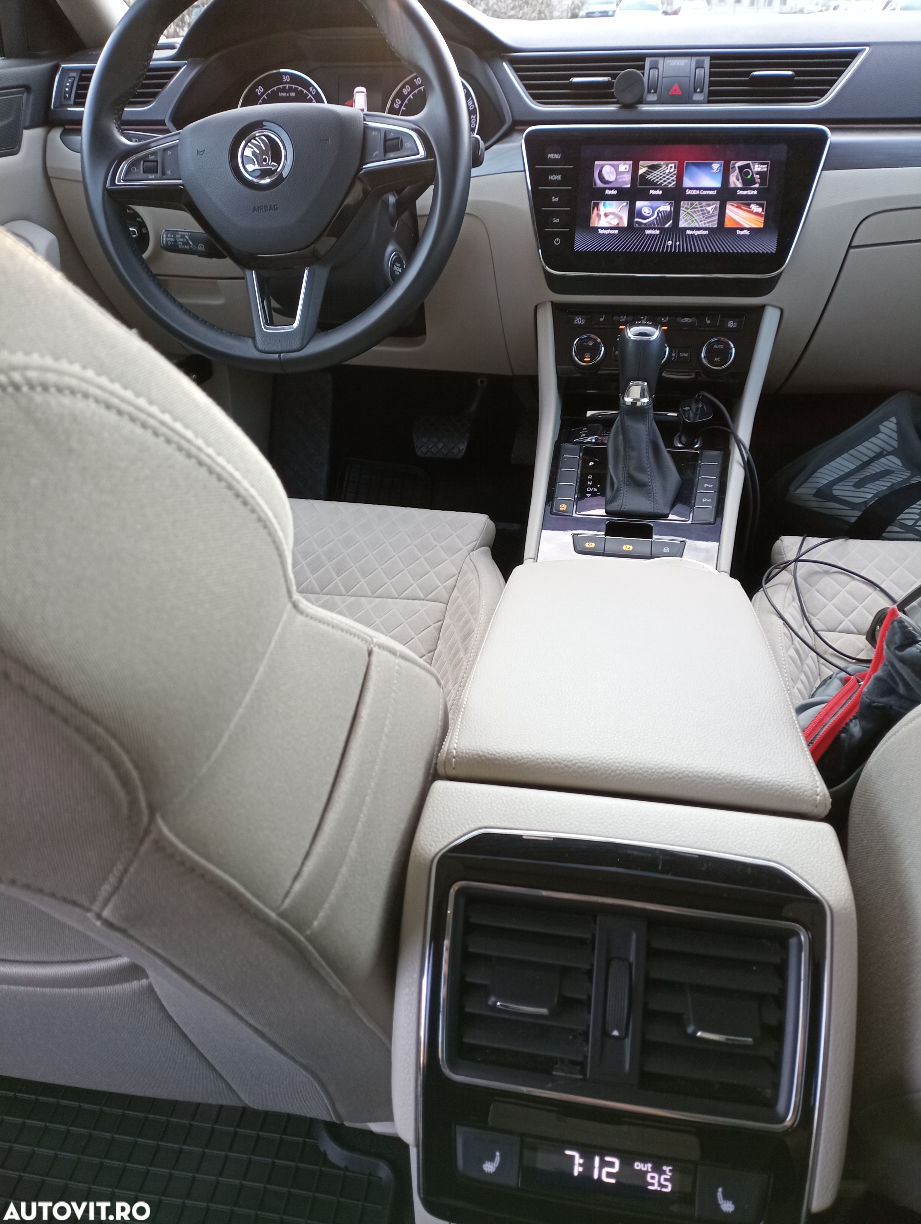 Skoda Superb 1.6 TDI DSG Ambition - 12