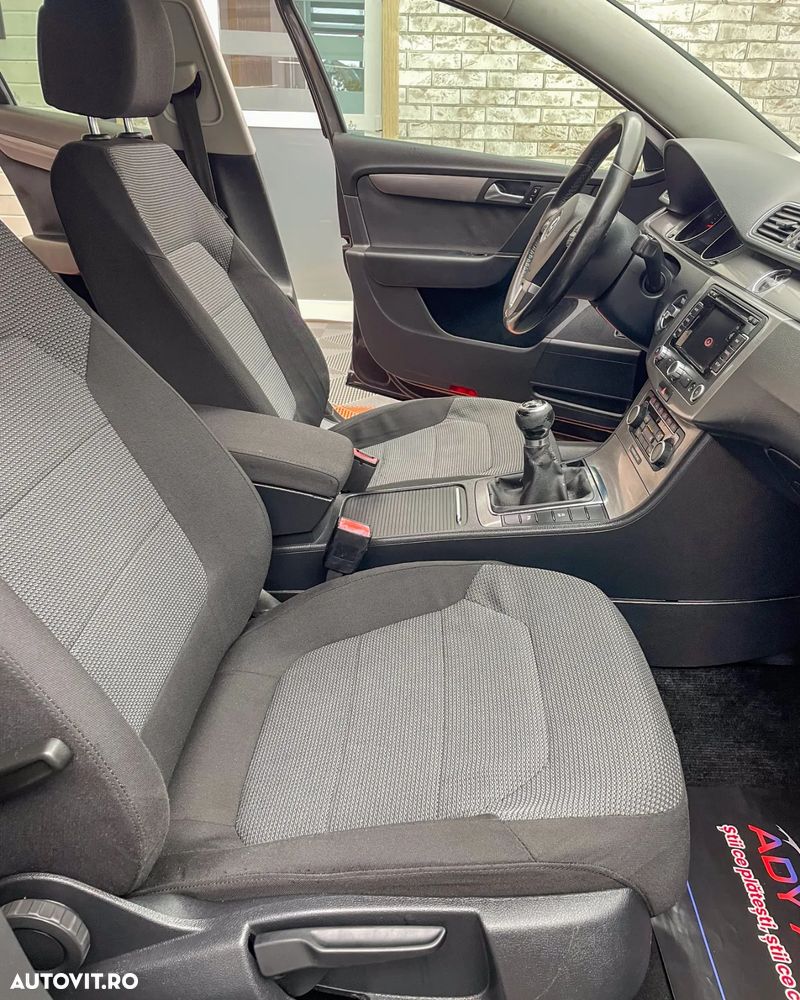 Volkswagen Passat Variant 2.0 Blue TDI SCR Comfortline - 10