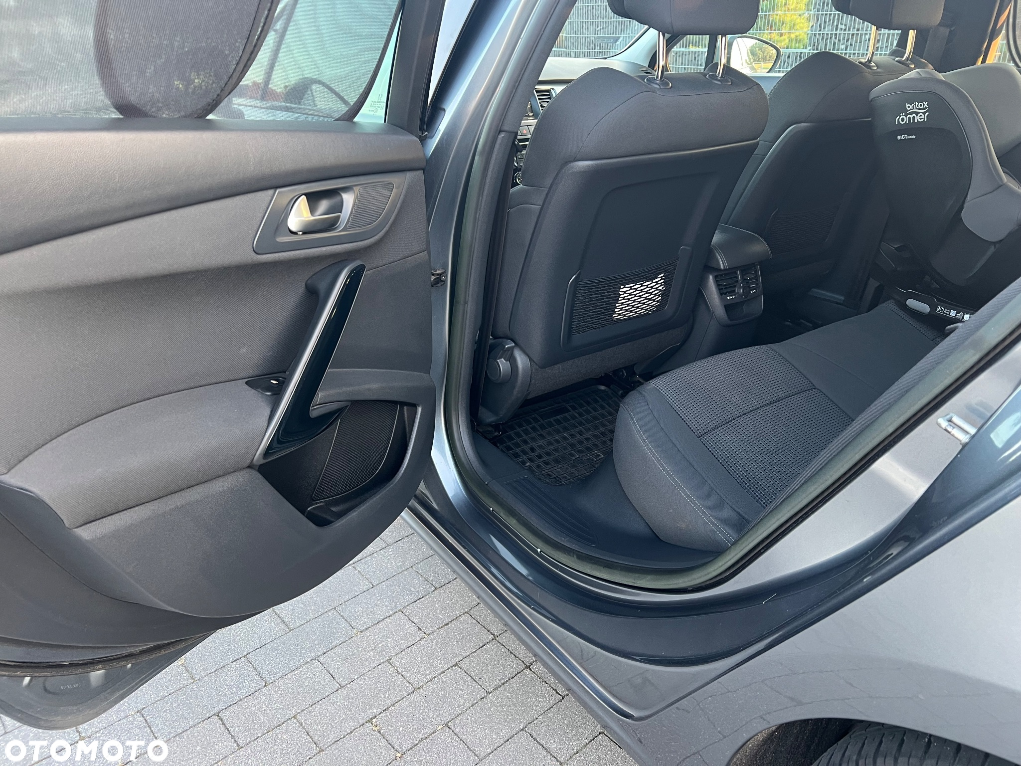Peugeot 508 SW e-HDi 115 Stop&Start Access - 13