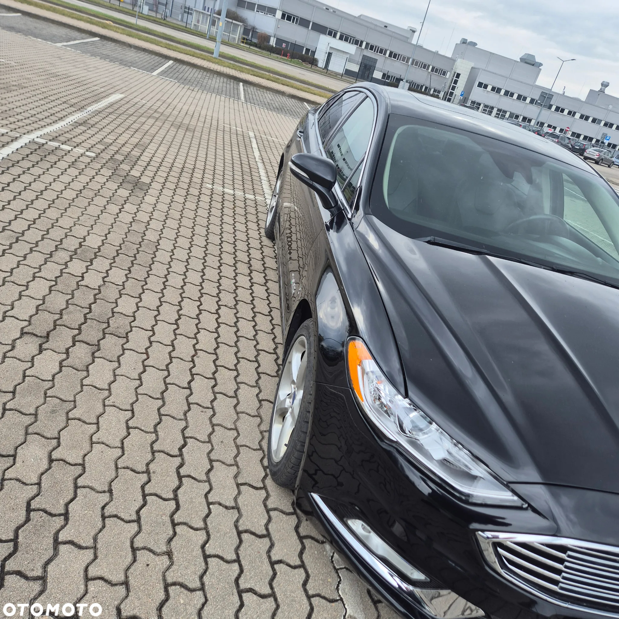 Ford Fusion - 25