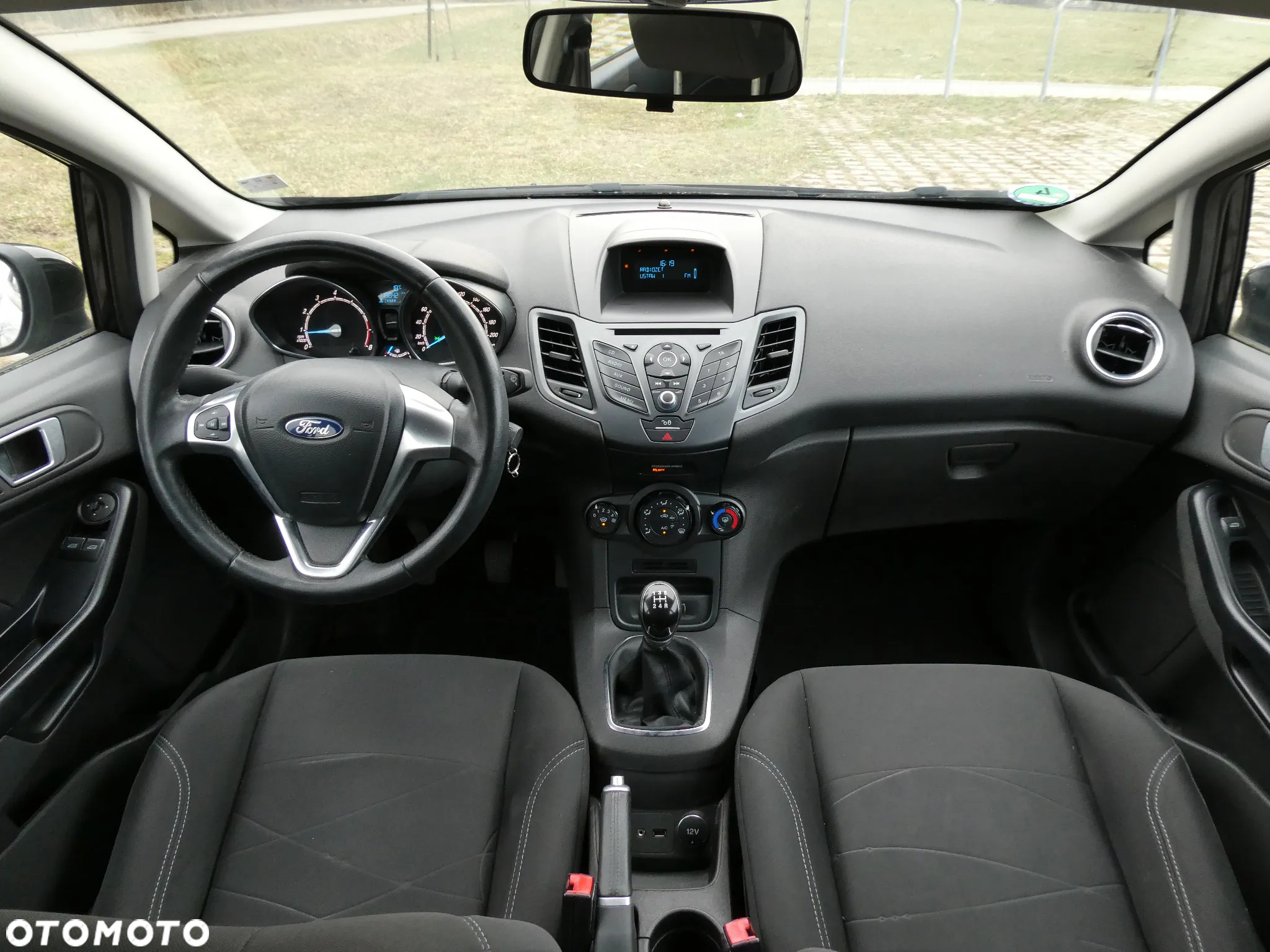Ford Fiesta 1.25 SYNC Edition - 9