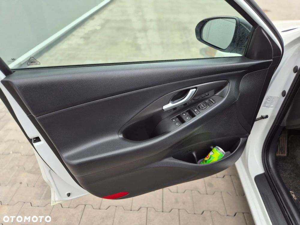 Hyundai i30 1.4 T-GDI Premium - 19