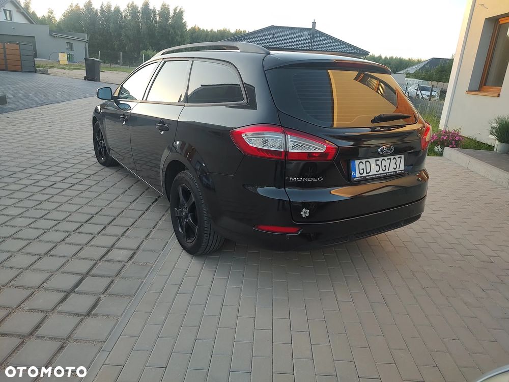 Ford Mondeo 2.0 TDCi Ambiente MPS6 - 9