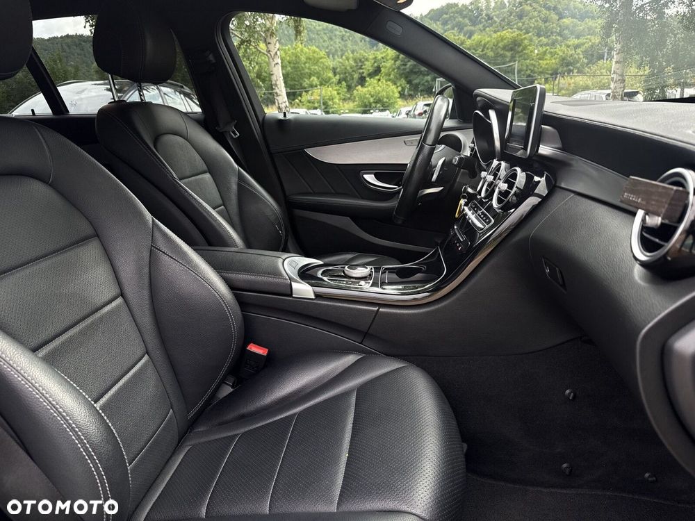 Mercedes-Benz Klasa C 200 7G-TRONIC - 14