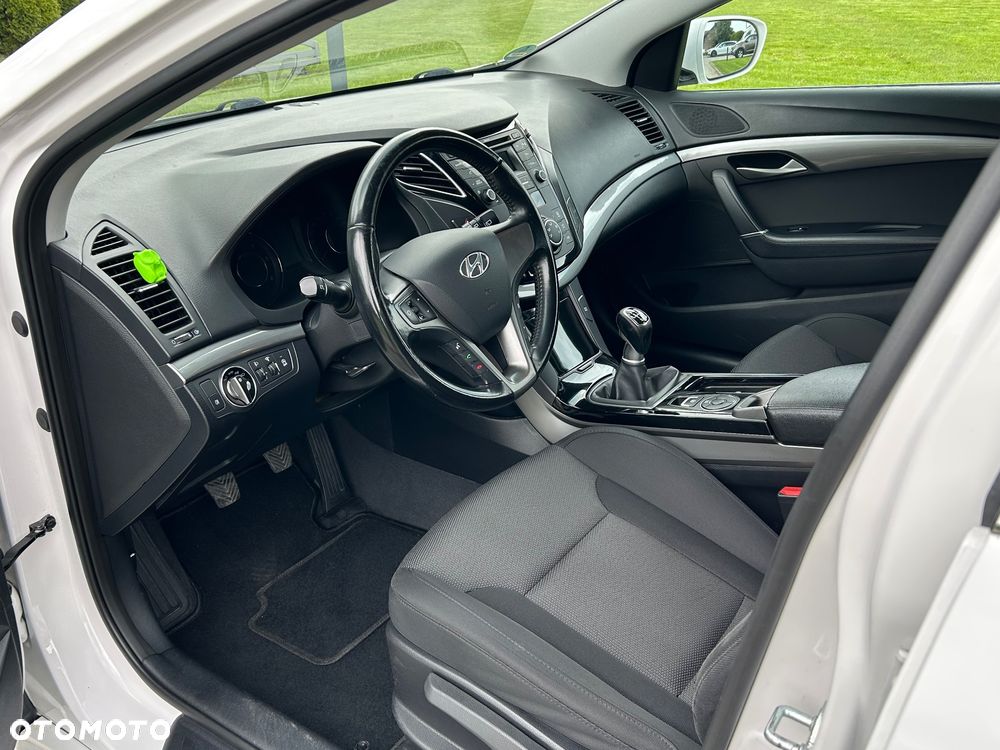 Hyundai i40 Kombi 1.7 CRDi Style - 6