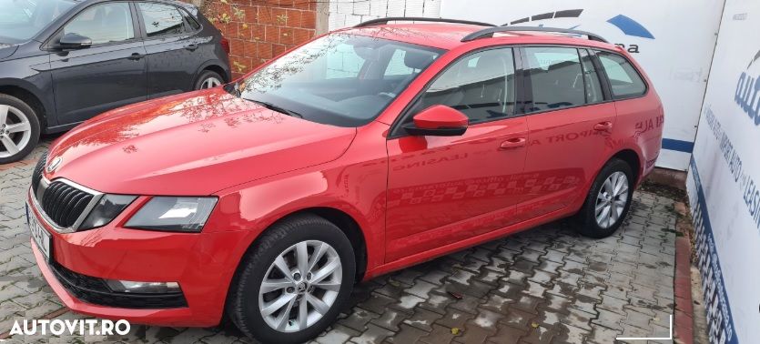 Skoda Octavia 1.6 TDI DSG Style - 3