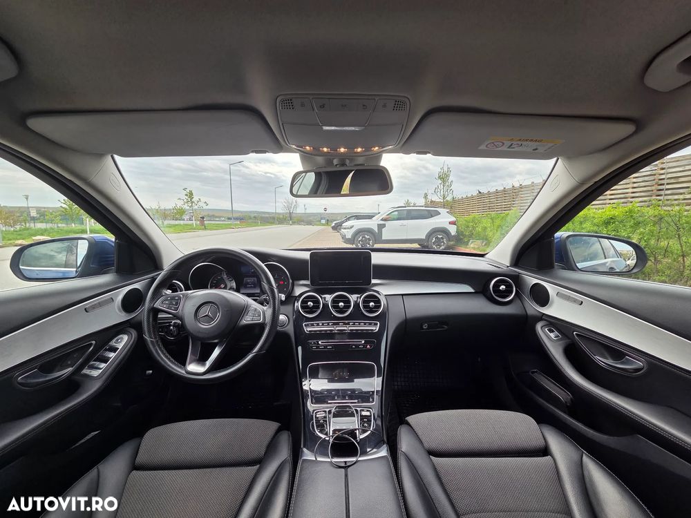Mercedes-Benz C - 6