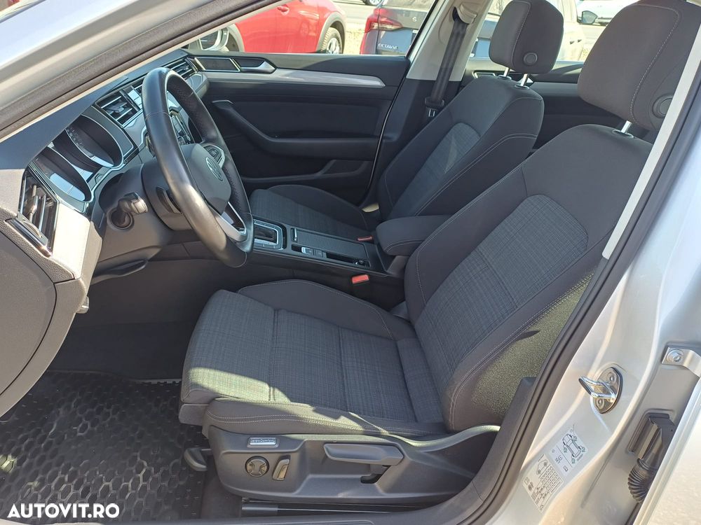 Volkswagen Passat 1.5 TSI ACT DSG Comfortline - 9