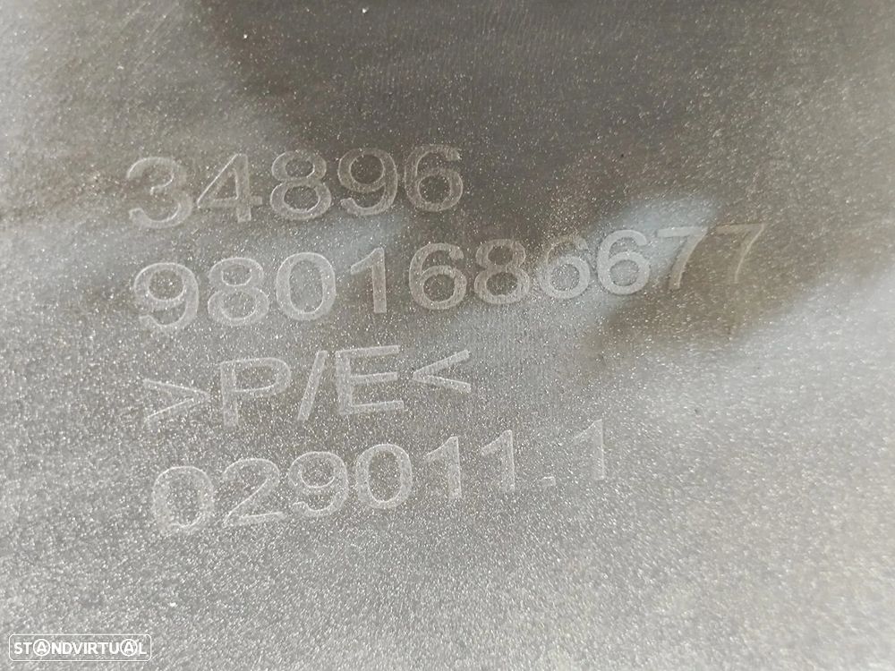 Parachoques trás traseiro original Citroen C4 Cactus Mk1 fase 1 de 2014 a 2017 com sensores de estacionamento - 8