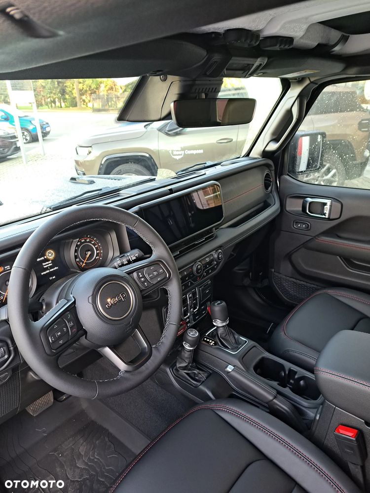 Jeep Wrangler Unlimited GME 2.0 Turbo Rubicon - 24