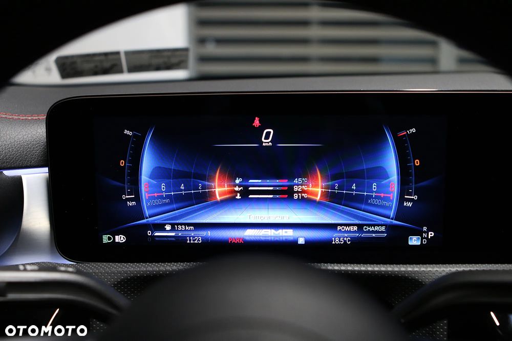 Mercedes-Benz CLA 250 4Matic 7G-DCT AMG Line - 32