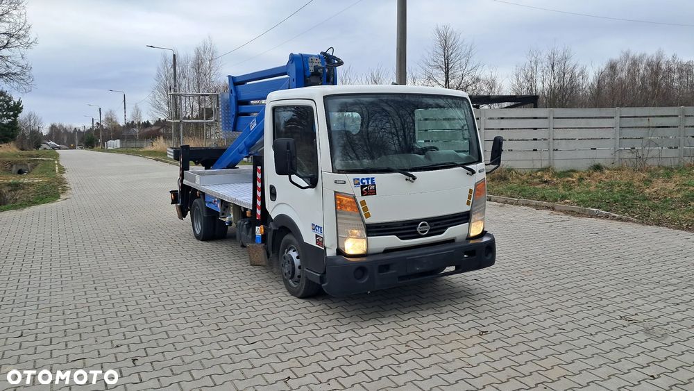 Nissan Cabstar . Podnośnik koszowy . CTE ZED20 . - 10