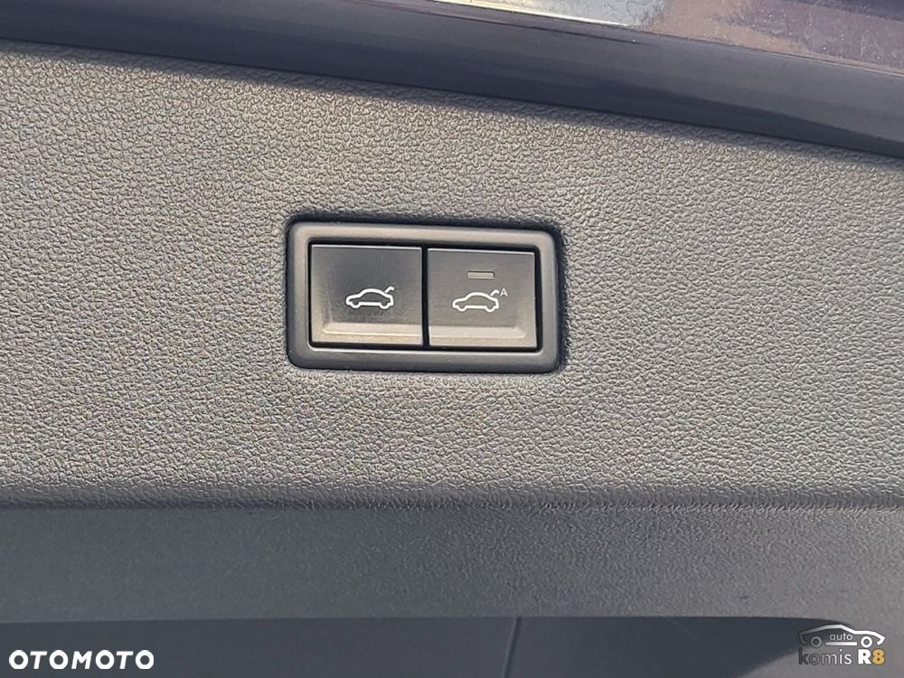 Volkswagen Tiguan Allspace - 19