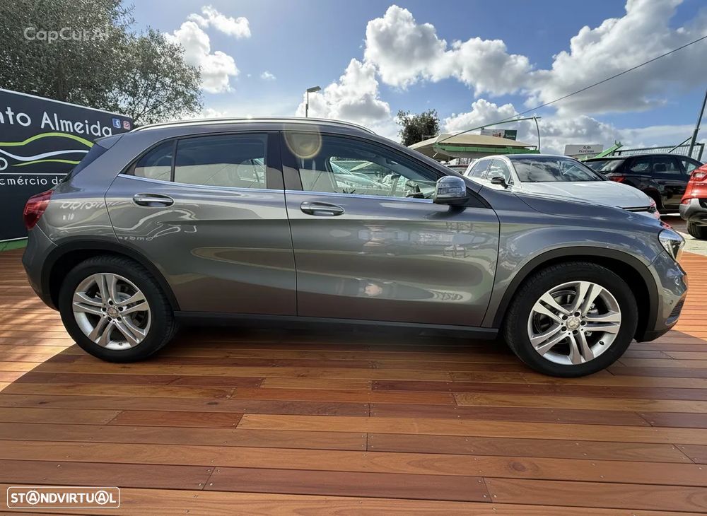 Mercedes-Benz GLA 180 CDI Urban - 3