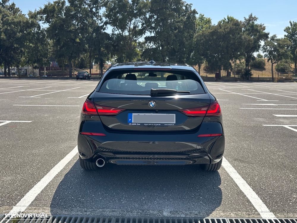 BMW 116 i Advantage — fotografia 3