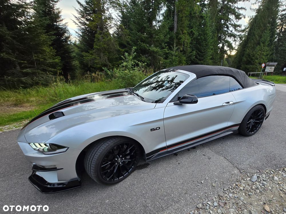 Ford Mustang - 6