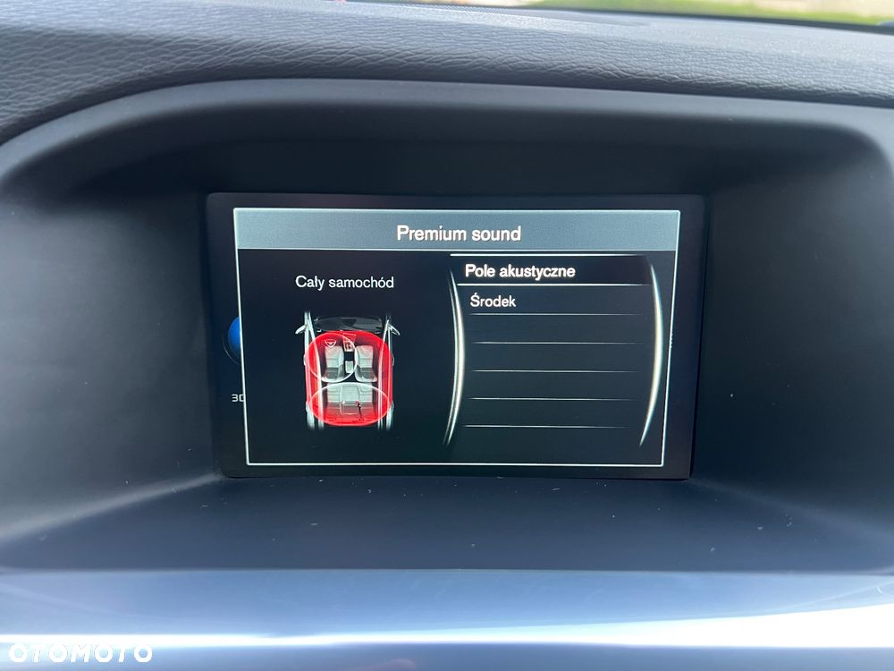 Volvo V60 D6 AWD Plug-in Hybrid Summum - 31