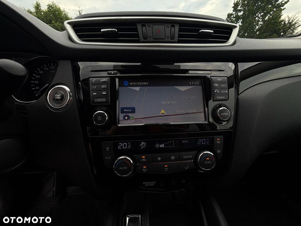 Nissan Qashqai 1.6 dCi Xtronic TEKNA+ - 36