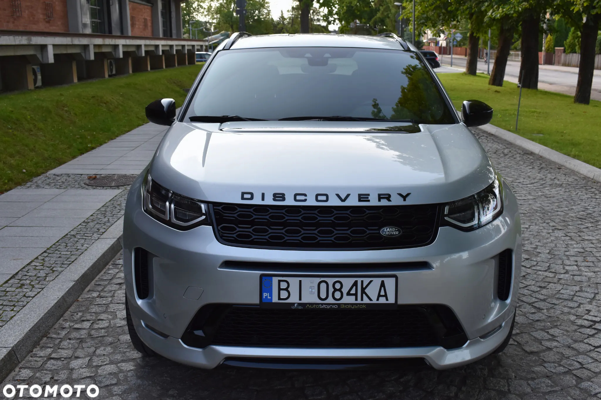 Land Rover Discovery Sport 2.0 D150 R-Dynamic S - 2
