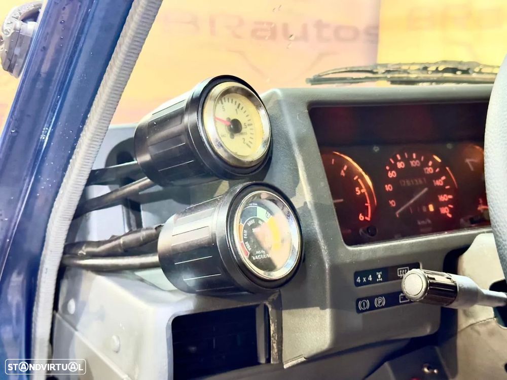 Nissan Patrol 2.8 Turbo LX - 22