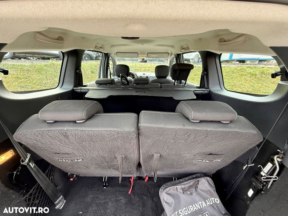 Dacia Lodgy 1.5 Blue dCi Laureate - 9