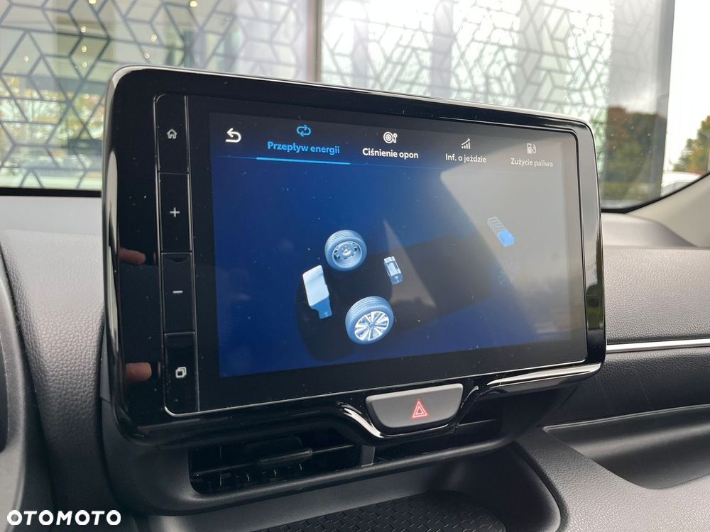 Toyota Yaris Hybrid 1.5 Style - 18