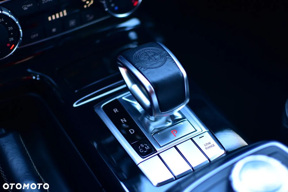 Mercedes-Benz Klasa G 63 AMG AMG SPEEDSHIFT 7G-TRONIC - 8