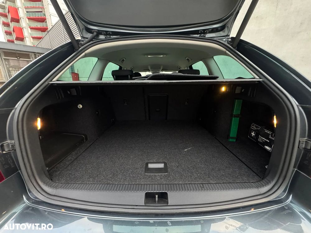 Skoda Octavia ver-2-0-tdi-150-cp-dsg-sportline - 33