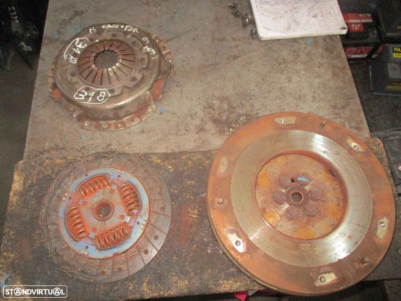 Embraiagem EMB318 HYUNDAI GALLOPER 2001 2.5TD VALEO/224MM MONOMASSA COMPLETO - 1