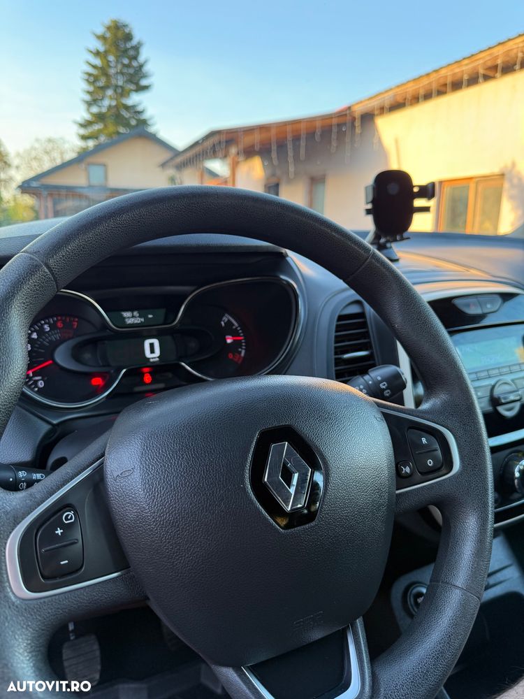 Renault Captur TCe Life - 17