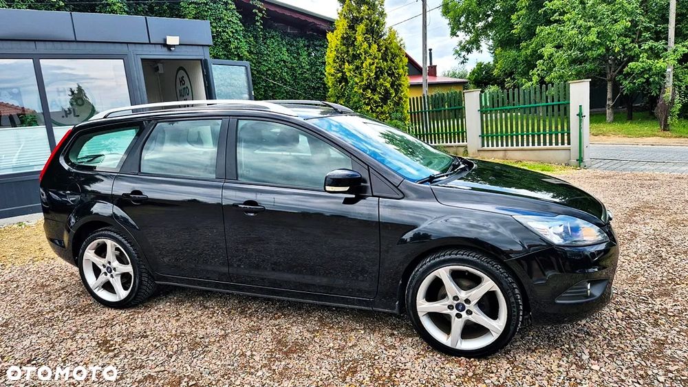 Ford Focus 1.8 Titanium - 9