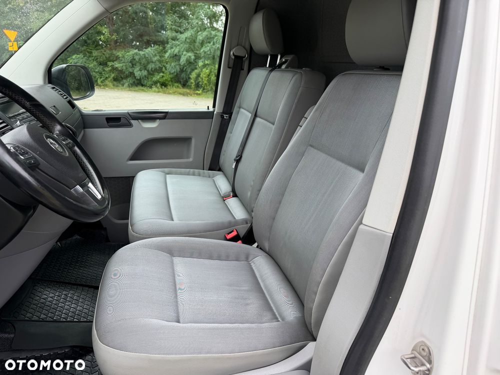 Volkswagen Transporter - 17