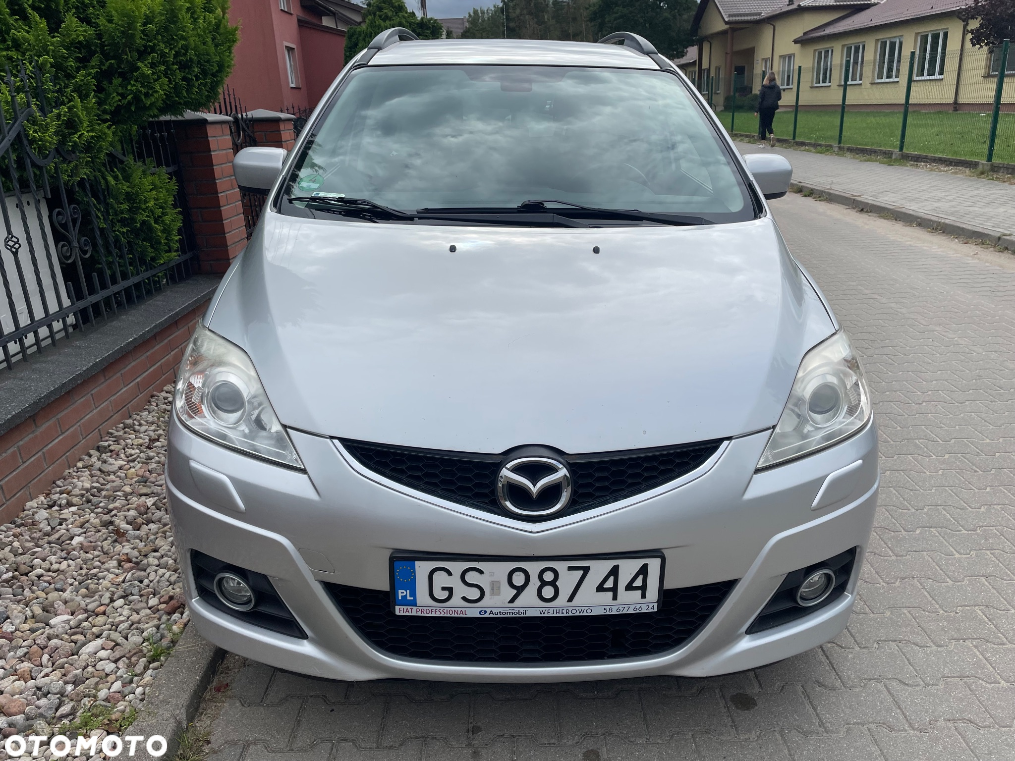 Mazda 5 - 11