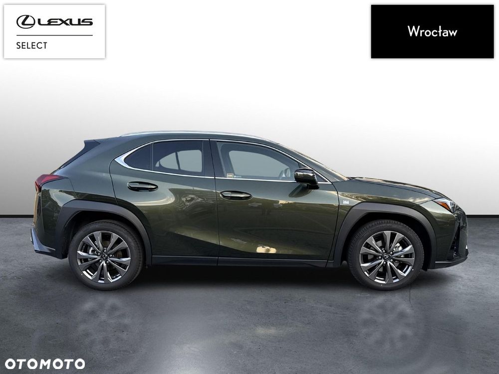 Lexus UX 300h F Sport Design - 6