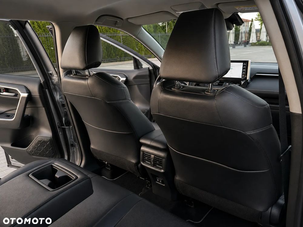 Toyota RAV4 2.5 Hybrid Executive 4x2 - 18